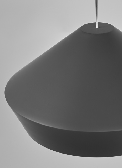 Brummel Pendant Alt Image