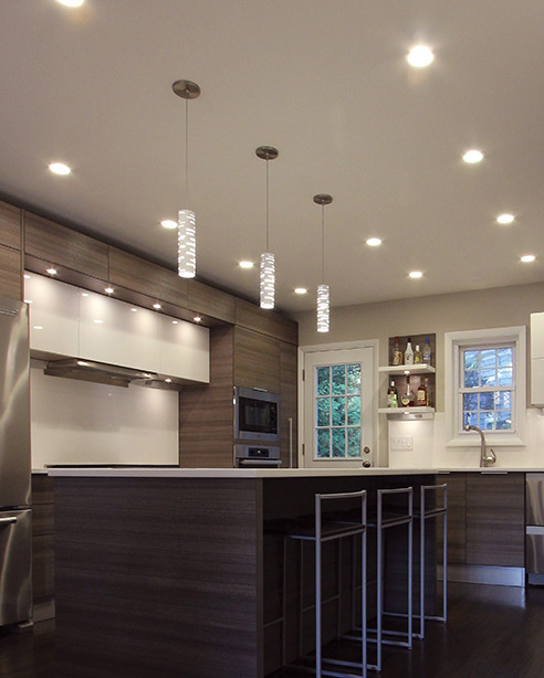 Photographer: Wing Wong of Memories TTLDesign: Kitchen Design by Modiani
