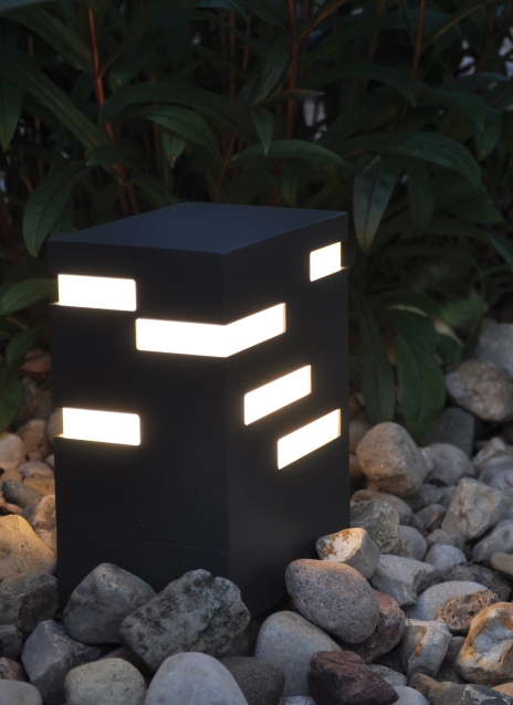 Revel 8 Outdoor Path Alt Image