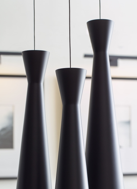 Dessau 18 Picture Light Alt Image