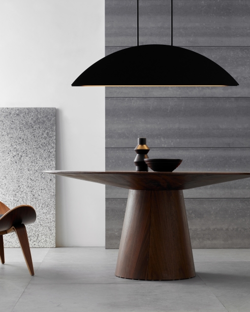 Bau 50 Linear: Nightshade Black