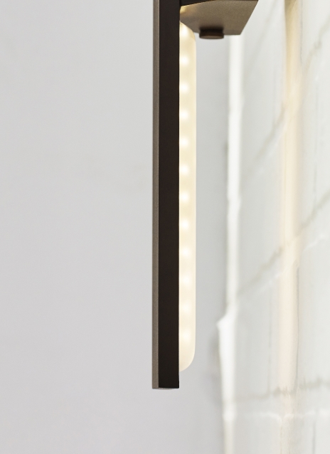 Blade 24 Outdoor Wall Alt Image