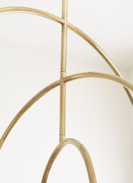 Calumn 6-Light Chandelier Alt Image