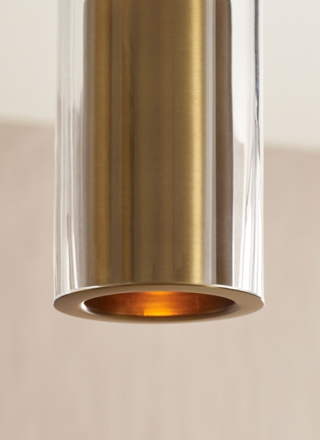 Captra Pendant Alt Image