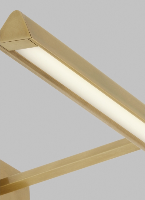 Dessau 18 Picture Light Alt Image