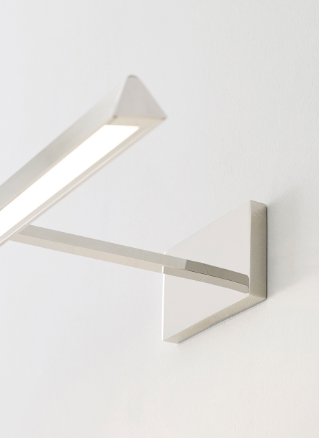Dessau 12 Picture Light Alt Image