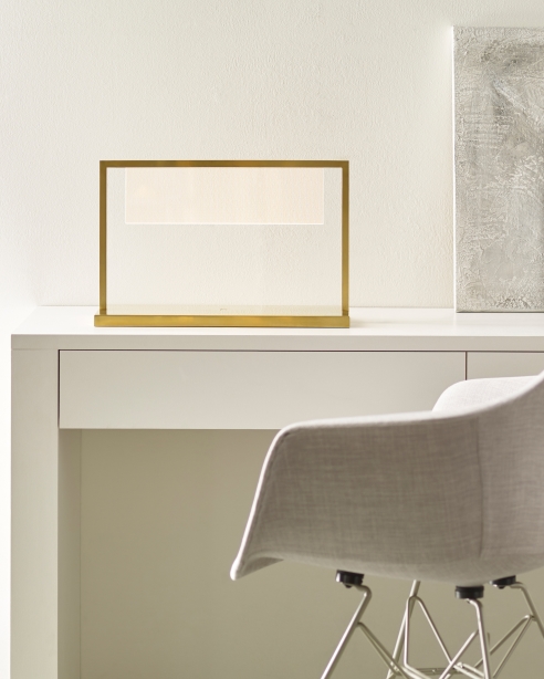 Everett Table Lamp Alt Image