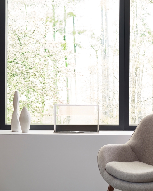 Everett Table Lamp Alt Image