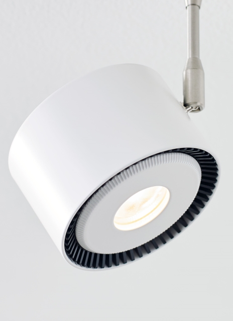 ISO Head Alt Image