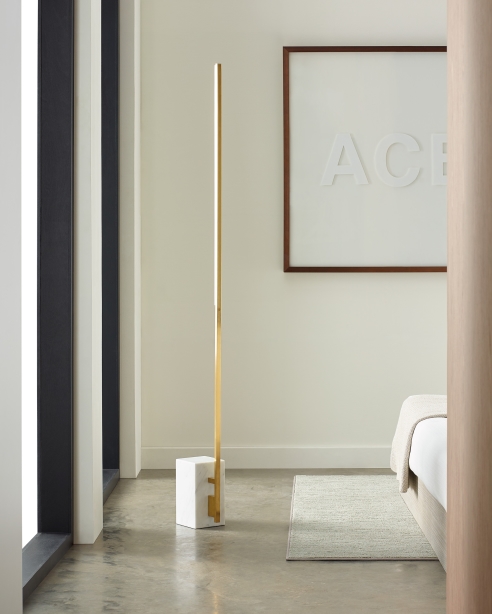 Klee 70 Floor Lamp Natural Brass/White Marble