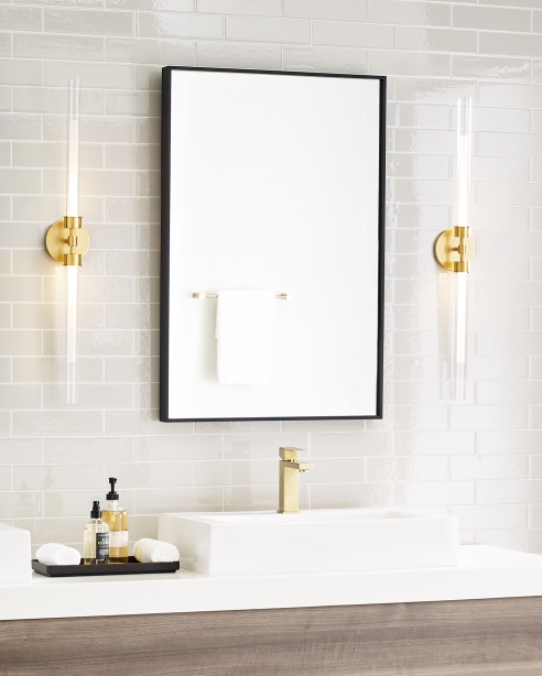 Linger Wall/Bath Alt Image