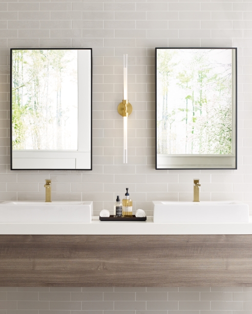 Linger Wall/Bath Alt Image