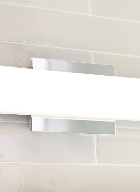 Lynk 24 Bath Alt Image