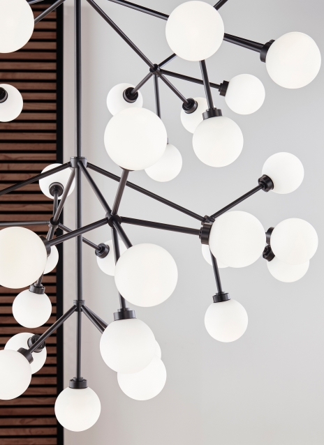 Mara Grande Chandelier Alt Image