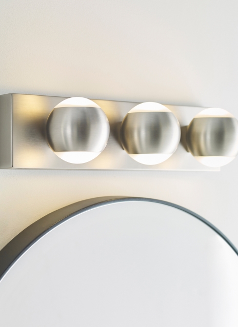 Oko 3-Light Bath Alt Image