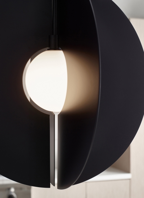 Orbel Round Pendant Alt Image