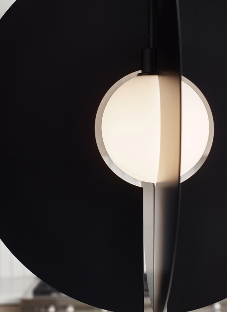Orbel Round Pendant Alt Image