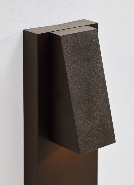Peak Outdoor Wall Alt Image