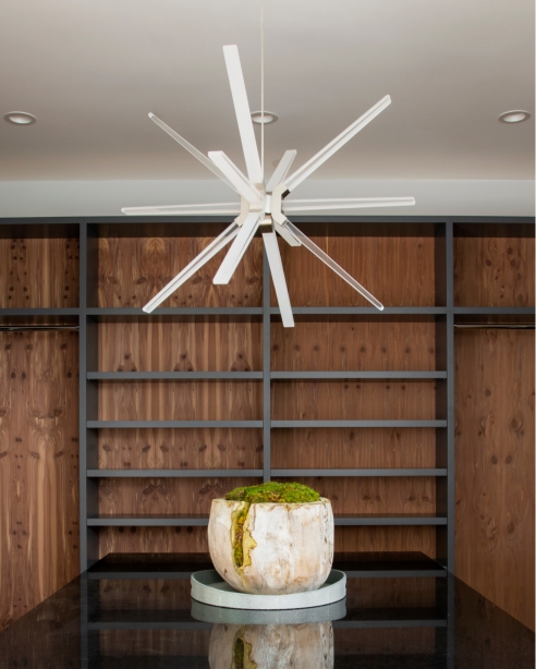 Photon 34 Chandelier, Satin Nickel Designer: Tristan Martin of Martinko Studio
Photographer: Paul Barnaby
