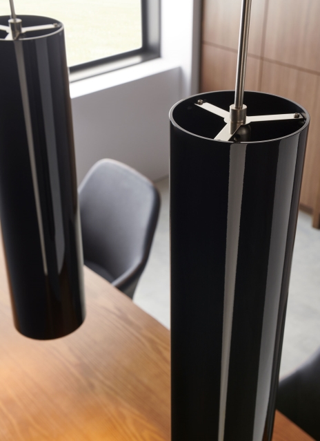 Piper Grande Pendant Alt Image