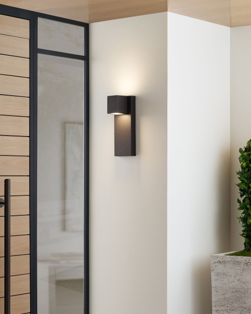 Quadrate Outdoor Wall Alt Image
