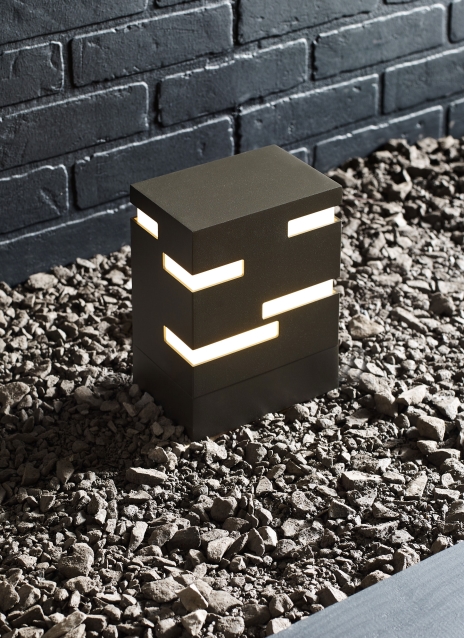 Revel 8 Outdoor Path Alt Image