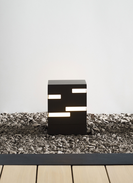 Revel 8 Outdoor Path Alt Image