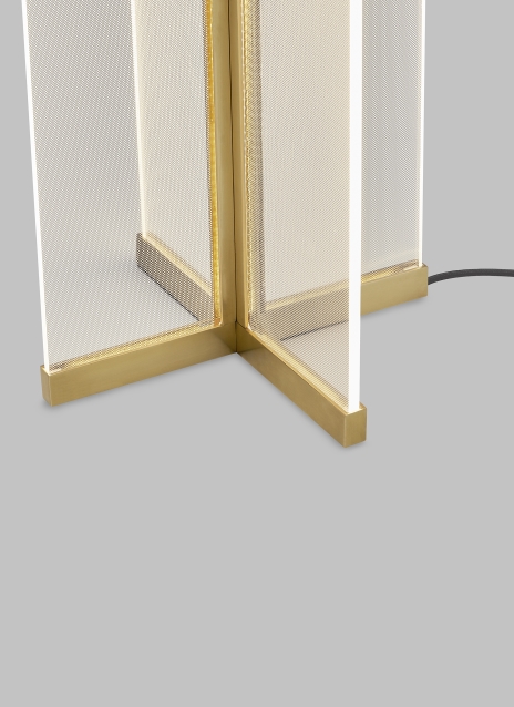Rohe Table Lamp Alt Image