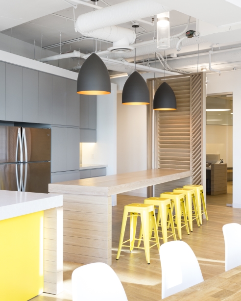 Photography: Ema Peter PhotographyInterior Designer: SSDG Interiors Inc.