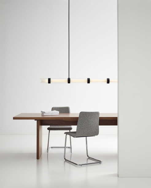 Wit Linear Suspension Alt Image
