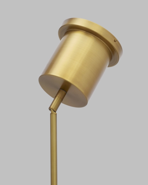 Wit Linear Suspension Alt Image