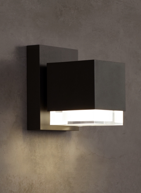 Voto 8 Outdoor Wall Alt Image