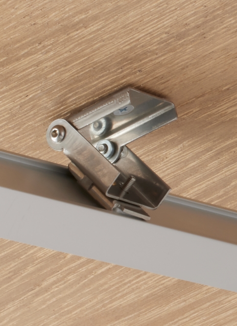 Channel Mounting Clip 90-Degree Adjustable Alt Image