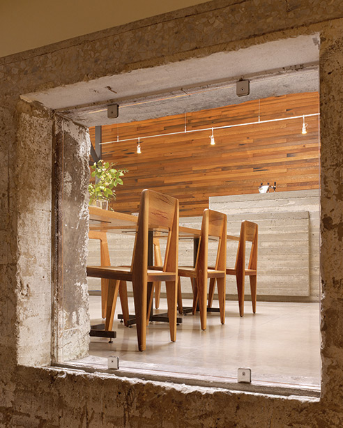 PHOTOGRAPHY: MATTHEW MILLMANDESIGN: AIDLIN DARLING DESIGN